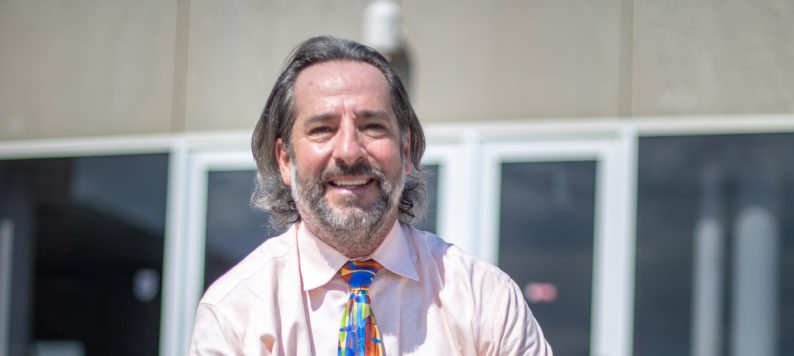 Dr. Todd Saxton