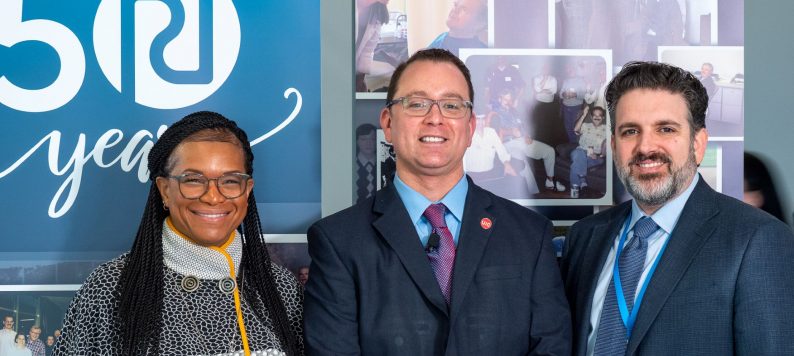 Dr. David X. Marquez presents a SAM Talk. Pictured with NiCole Keith and Peter Embi.