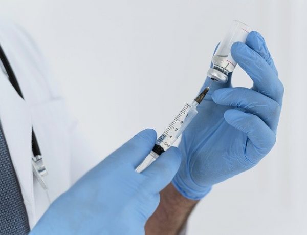 Ahead of the FDA advisory panel meeting on vaccine booster shots, Regenstrief Vice President for Faculty Development Aaron Carroll, M.D., M.S., wrote about the confusion surrounding booster shots.
